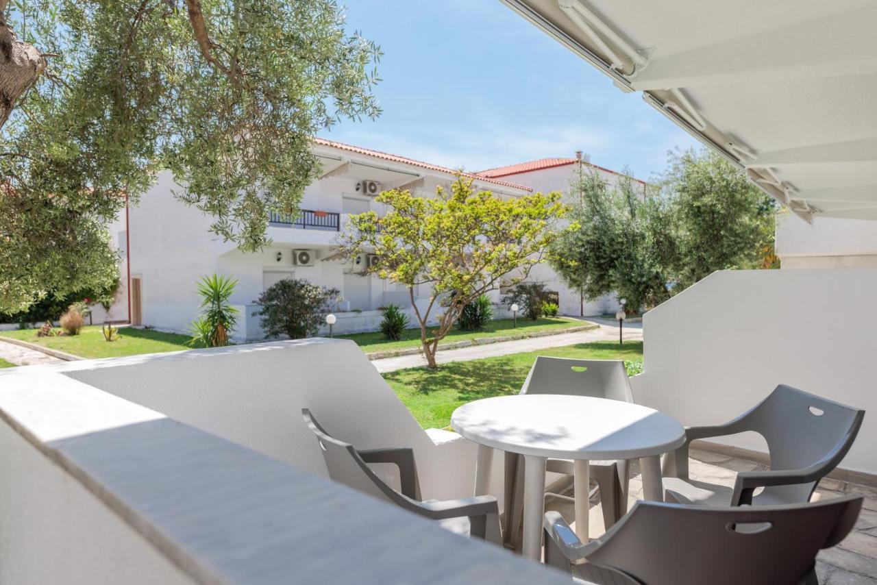Valasi Apartments Skala Fourkas Luaran gambar